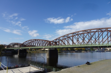 Eisenbahnbrücke bei Vysehrad